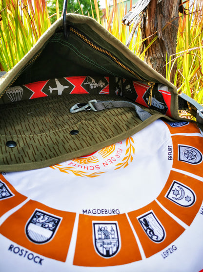 M-0167 Messenger Bag "Willi Saenger" in Rain Camo