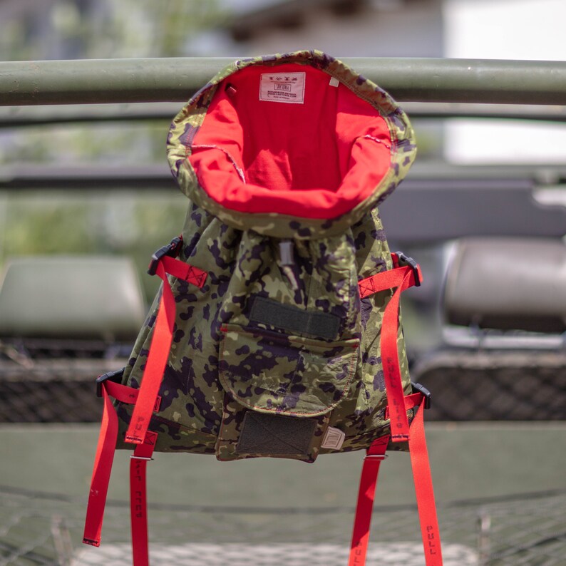 V-0122 Veshmeshok / Daypack in Danish M/84 camouflage pattern