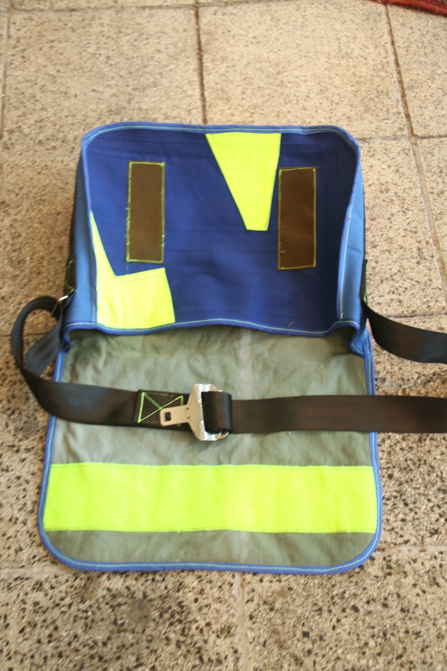 M-0037 Messenger Bag in Multicam® and Neon yellow