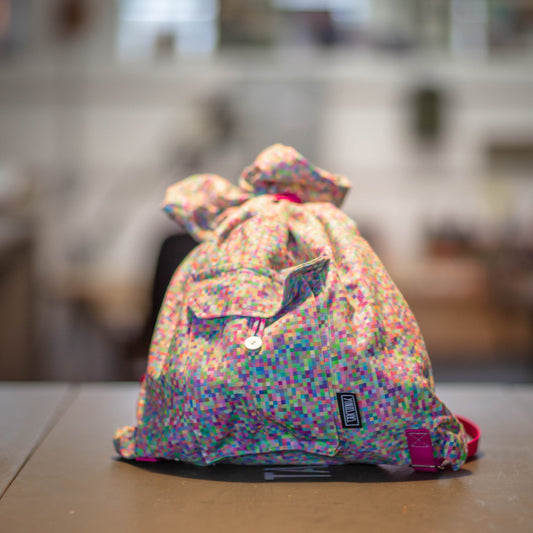 V-0104 Veshmeshok / Daypack in colorful flickering pattern