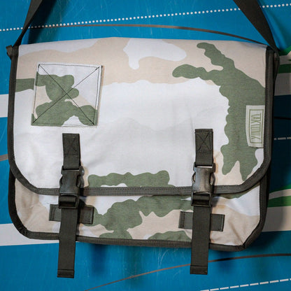 M-0161 Messenger Bag in Arktis Tundra pattern