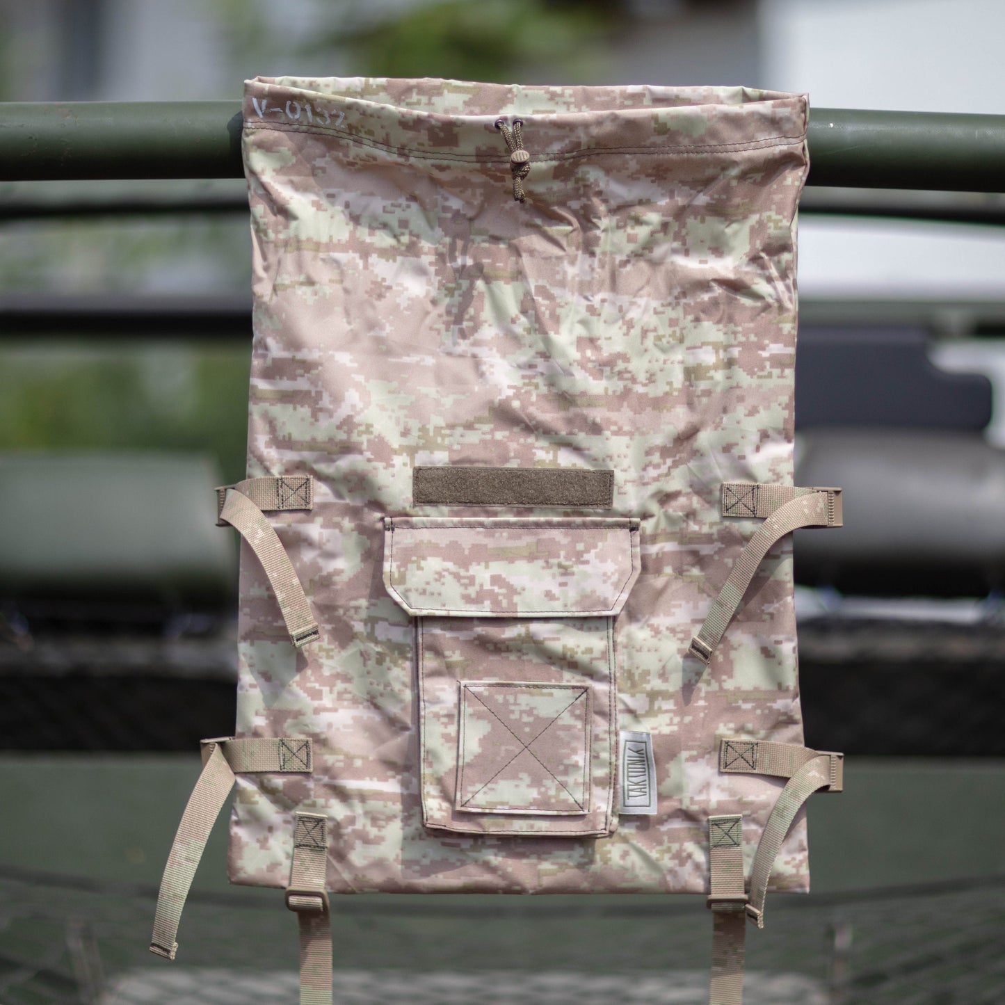 V-0132 & V-0133 Veshmeshok / Daypack in Russian SAR "Digital Desert" camouflage pattern